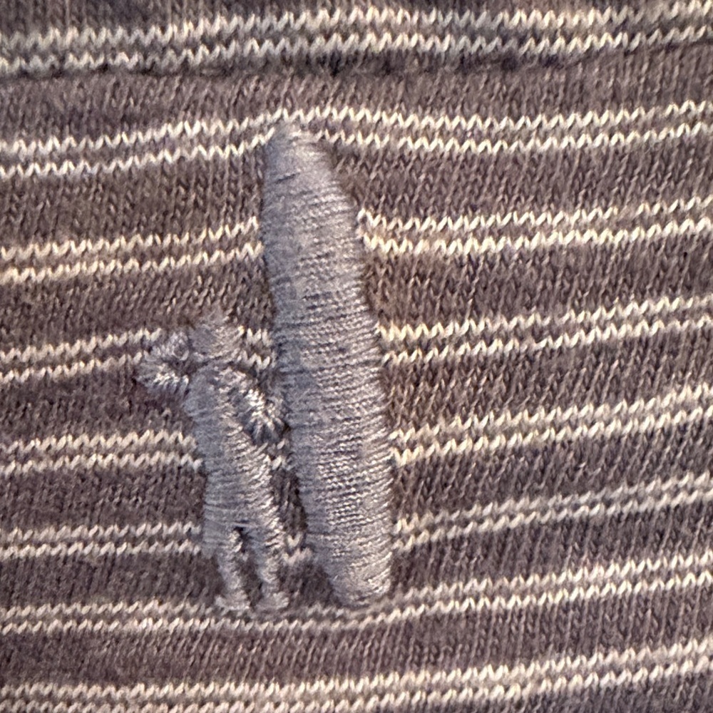 johnnie-O Men's Blue/Gray Med
"Hangin Out" Harvell Quarter-Zip Striped Pullover - Picture 8 of 12